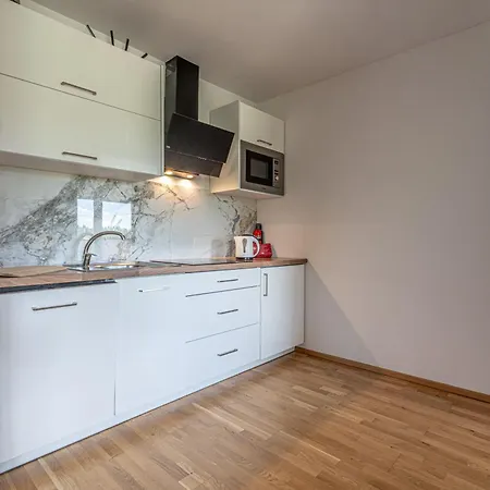Apartment Z Widokiem & Basen - Krole 25a By Rentilopl
