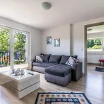 Apartamenty z widokiem&Balia - Willa KRÓLE 25A Harenda SKI by RentiloPL Apartament