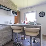 Apartament Apartamenty z widokiem&Balia - Willa KRÓLE 25A Harenda SKI by RentiloPL *