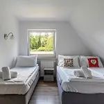 Apartament Apartamenty z widokiem&Balia - Willa KRÓLE 25A Harenda SKI by RentiloPL