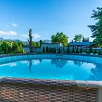 Apartamenty z widokiem&Balia - Willa KRÓLE 25A Harenda SKI by RentiloPL