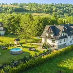 Apartamenty z widokiem&Balia - Willa KRÓLE 25A Harenda SKI by RentiloPL Apartament