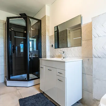 Apartment Z Widokiem & Balia & Basen - Krole 25a Harenda By Rentilopl