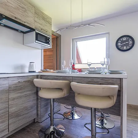Apartment Z Widokiem & Balia & Basen - Krole 25a Harenda By Rentilopl *